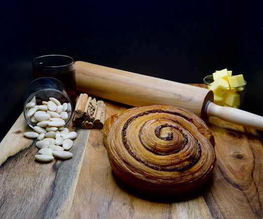 Extra Large Ready to Bake Cinnamon Scroll x 100